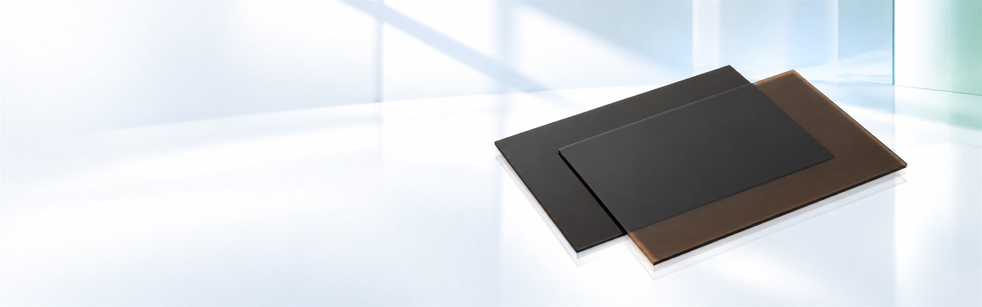 tinted-polycarbonate-sheet-banner
